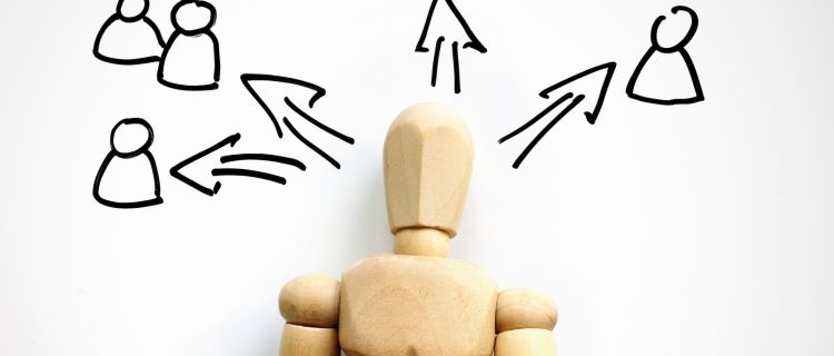 業務委託と派遣どちらをえらべばいい？
